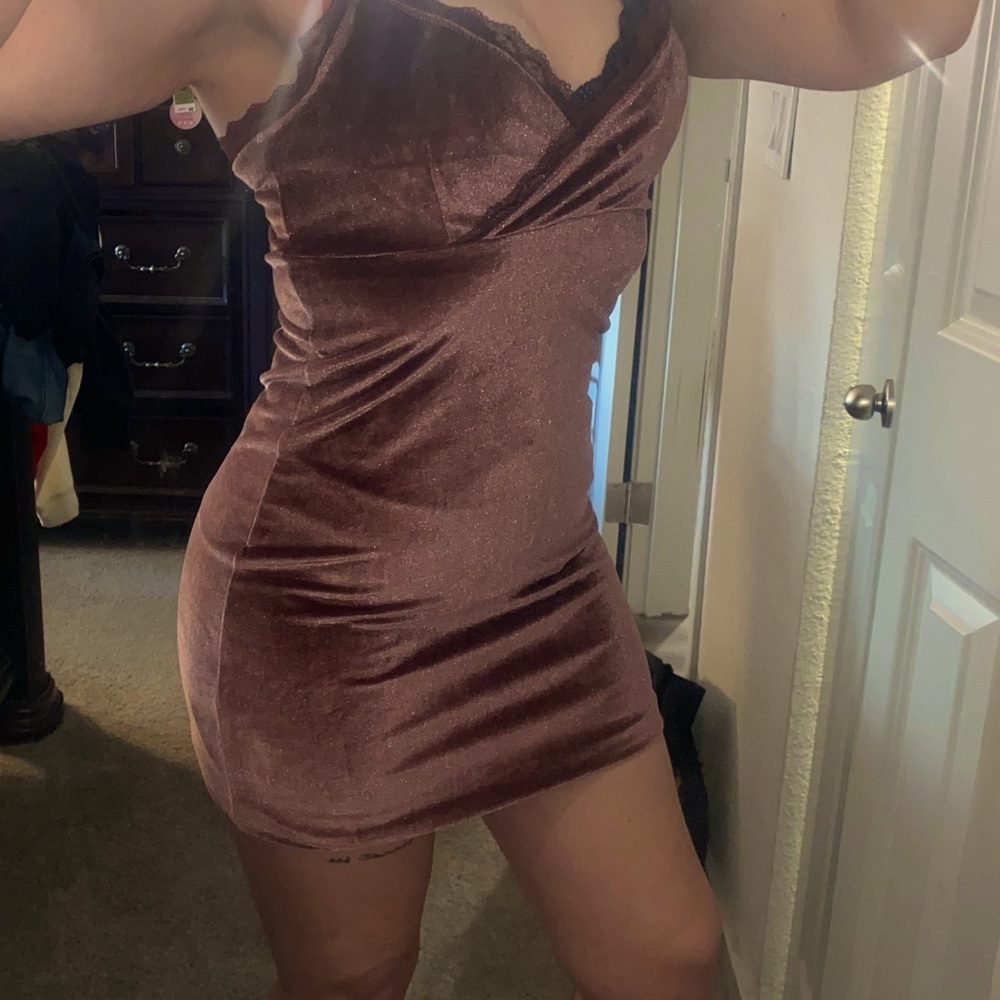 Urban Outfitters - Velvet dress